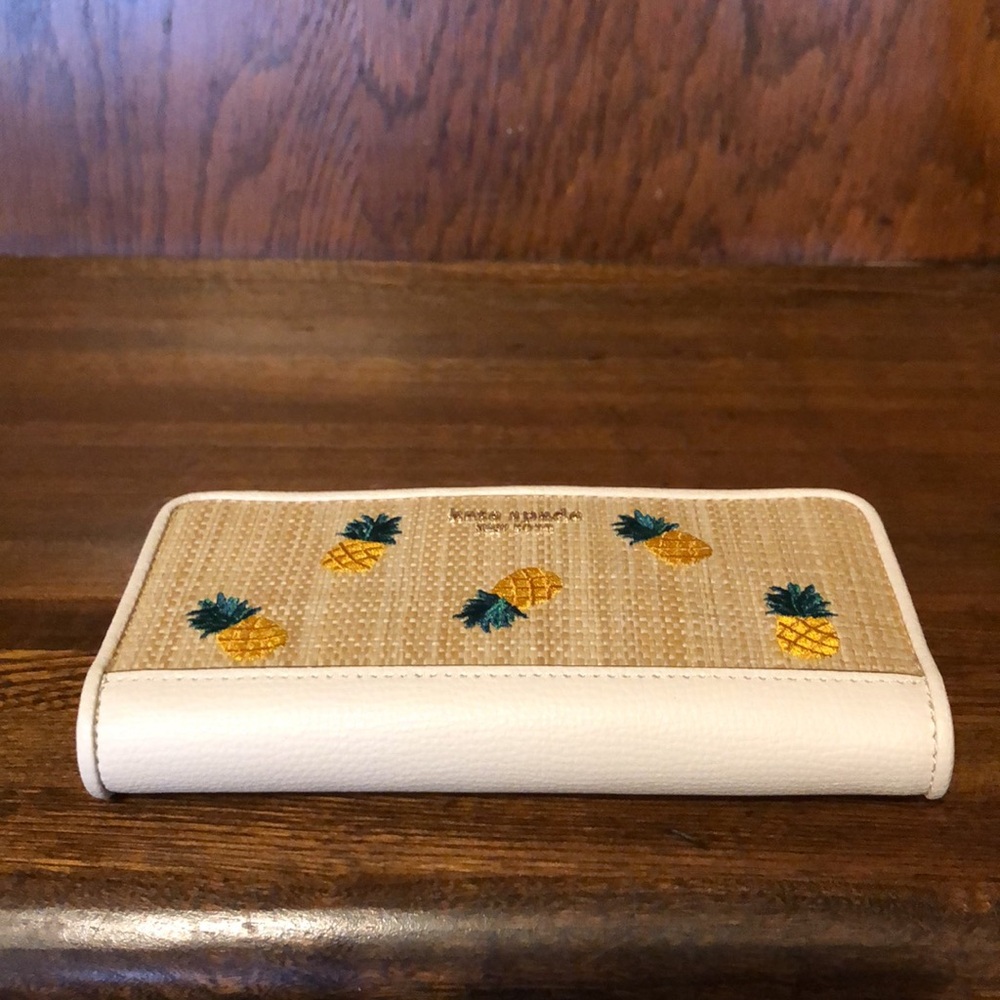 NWT-Kate Spade-Darcy-Large Slim Pineapple Bifold Wallet-$199 - Picture 6 of 11